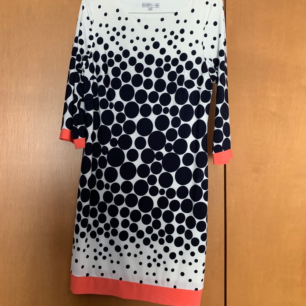 Women’s dress